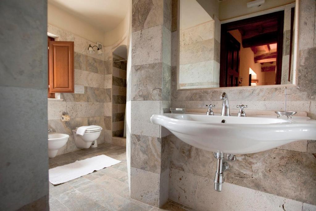 Castello Delle Serre Rapolano Terme Ruang foto